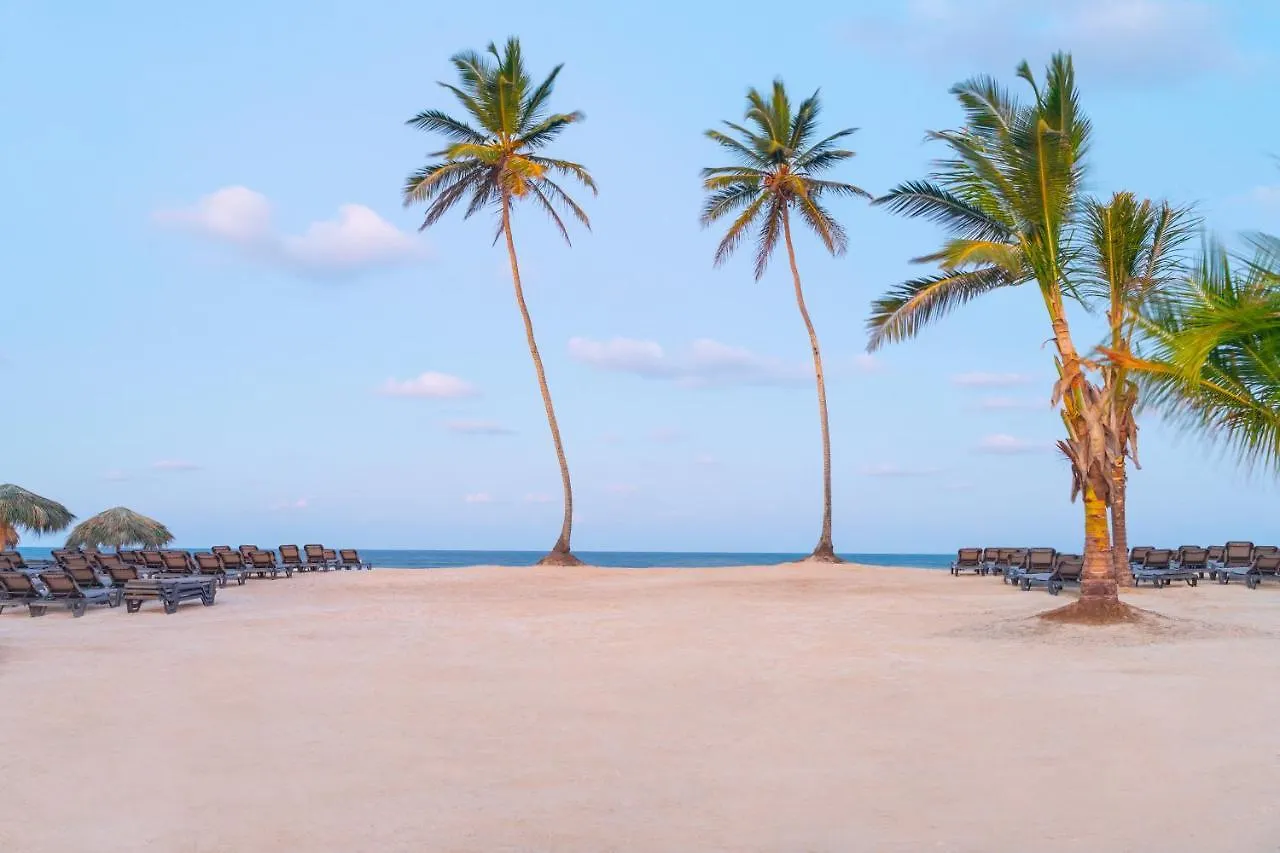 Ośrodek wypoczynkowy Hotel El Beso Adults Only At Ocean El Faro Punta Cana