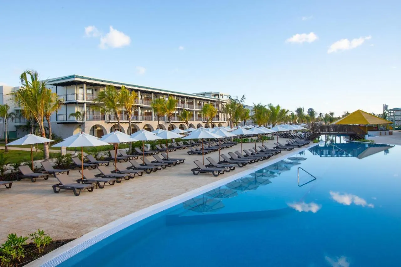 Hotel El Beso Adults Only At Ocean El Faro Punta Cana Ośrodek wypoczynkowy
