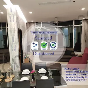 5 Star & Luxury Near Klcc/ Kl Centre Апартаменты