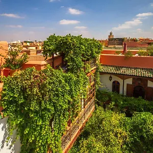 Riad Dombaraka ***
